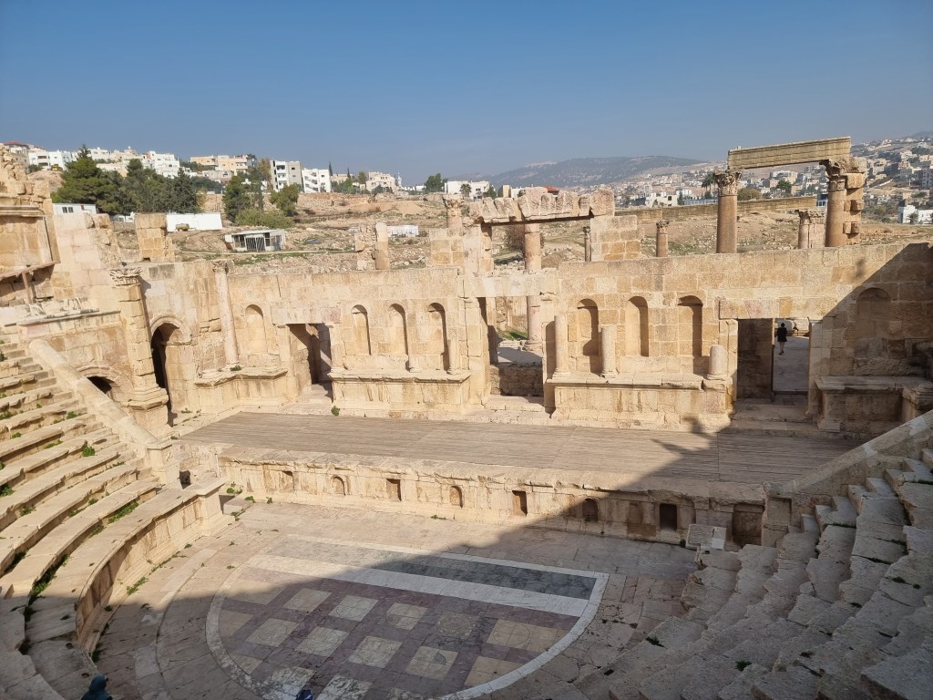 jerahs ruins north theatre